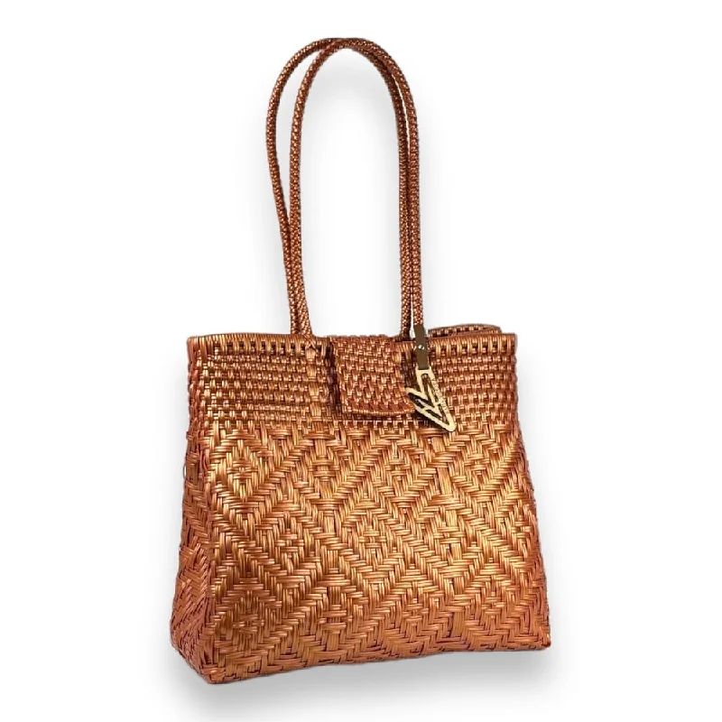 Maria Victoria | Glow MBR TC | Upcycled, Handwoven, Shoulder Bag