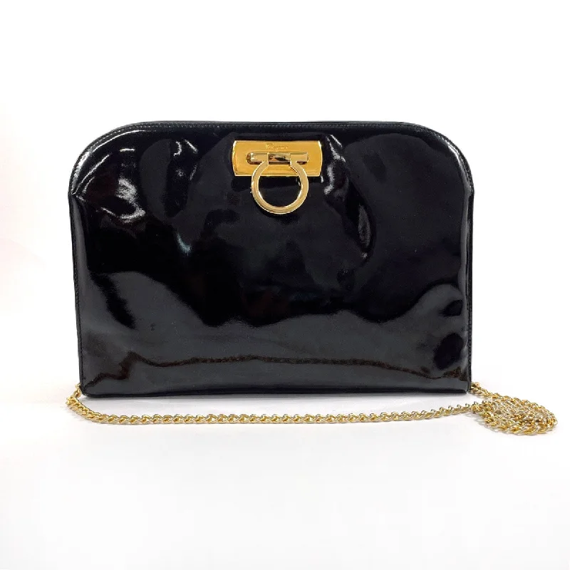 Salvatore Ferragamo Shoulder Bag P21 0587 Gancini ChainShoulder Patent leather Black Women Used